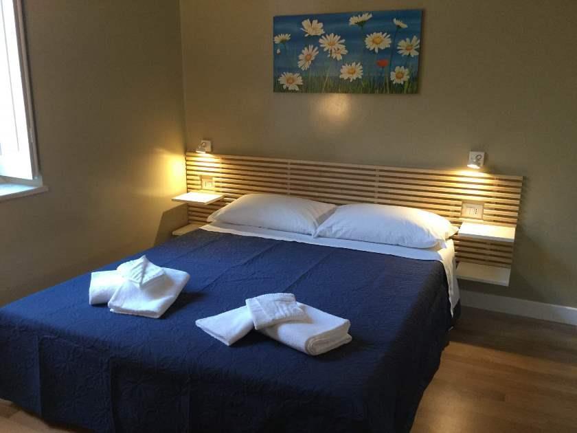 Dulcis Inn River Рим Экстерьер фото