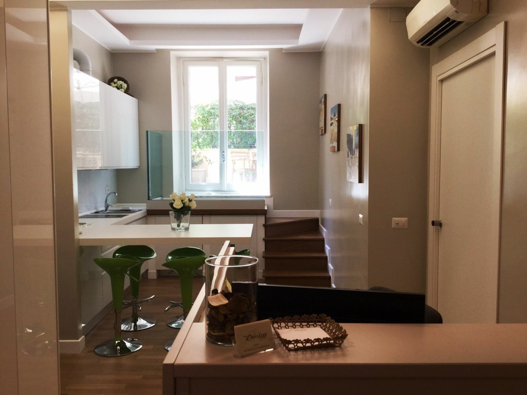 Dulcis Inn River Рим Экстерьер фото